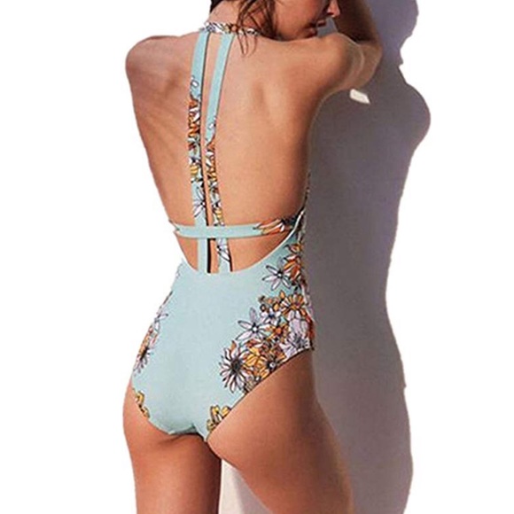One piece floral swimsuit - Picture 3 of 4